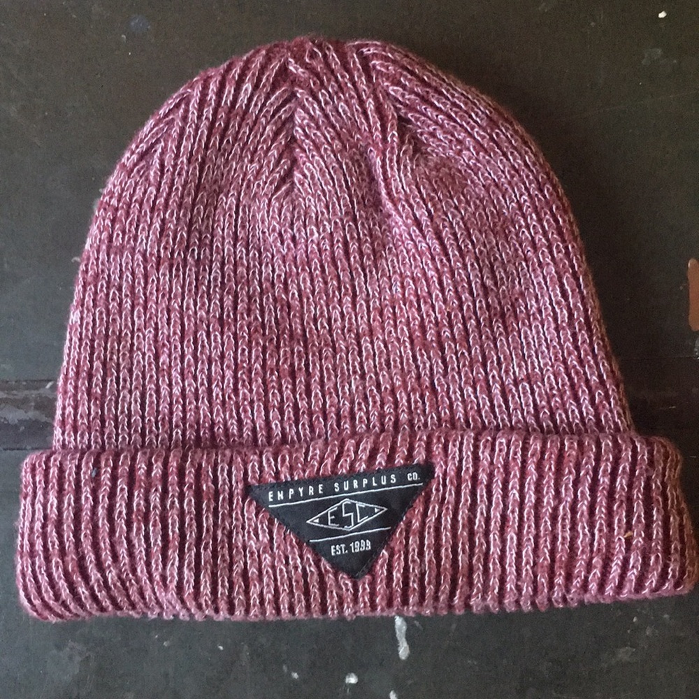 Like New! Empyre Maroon Heather Beanie